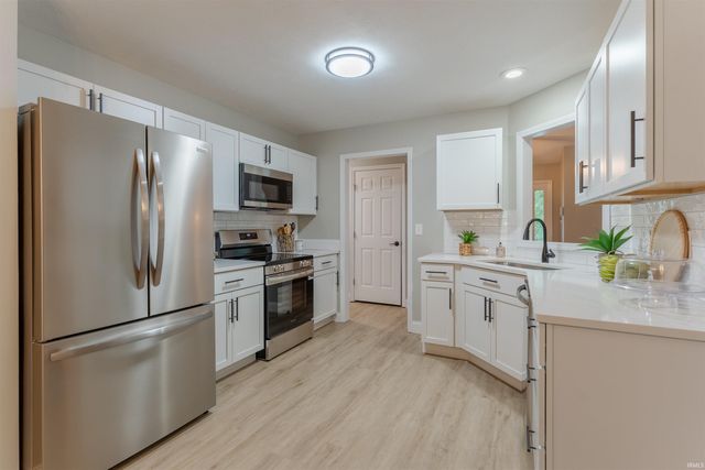 238 S Balthazar Drive, Santa Claus, IN 47579