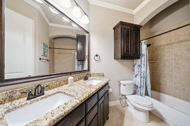 17031 Stonebriar Road, Woodway, TX 76712