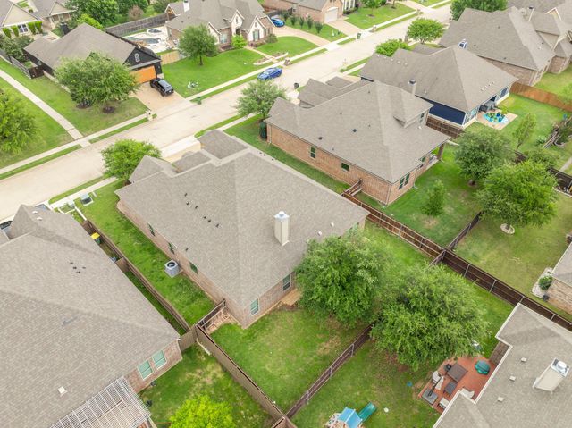 17031 Stonebriar Road, Woodway, TX 76712