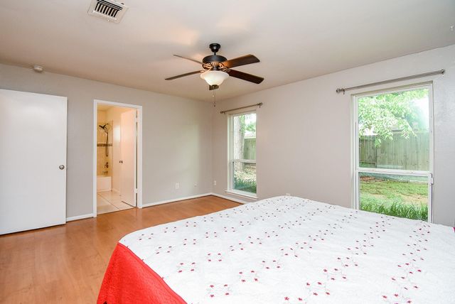14206 Ella Lee Lane, Houston, TX 77077