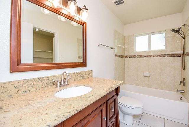 14206 Ella Lee Lane, Houston, TX 77077