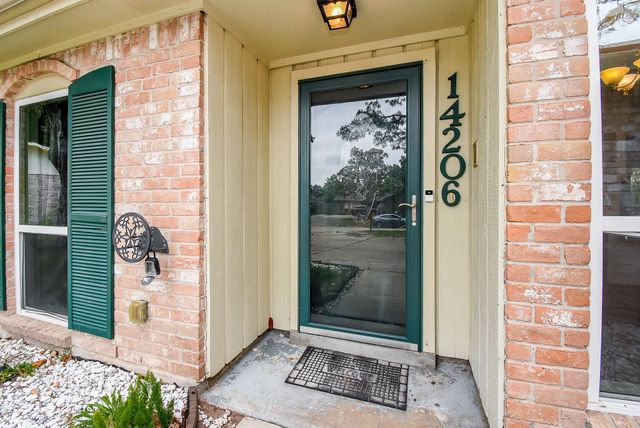 14206 Ella Lee Lane, Houston, TX 77077