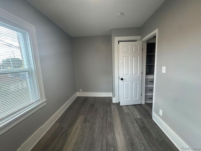 1781 Lafayette Boulevard, Lincoln Park, MI 48146