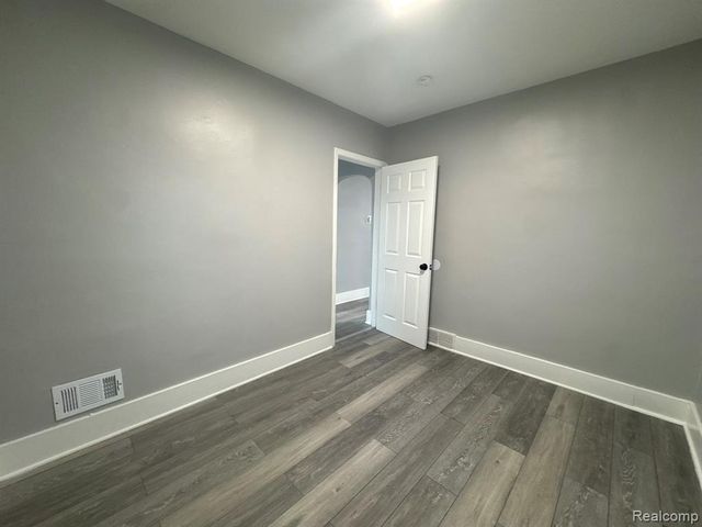 1781 Lafayette Boulevard, Lincoln Park, MI 48146