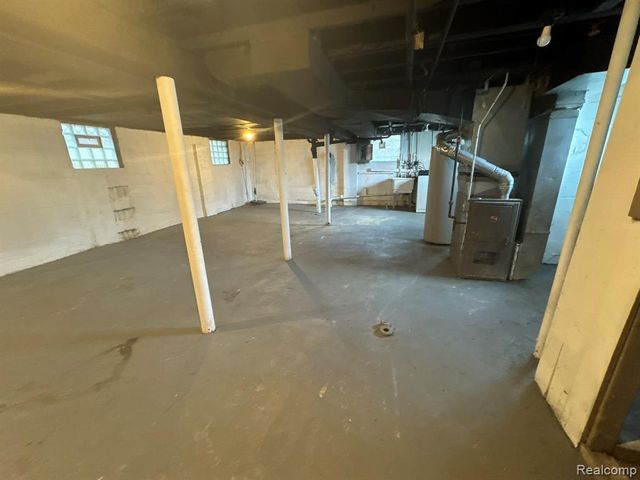 1781 Lafayette Boulevard, Lincoln Park, MI 48146