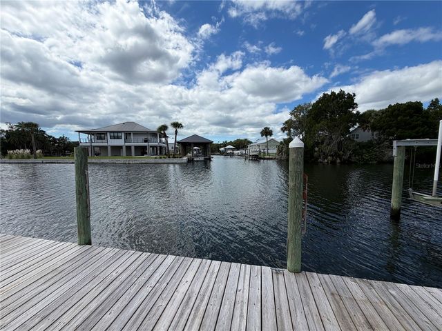 1610 NW 20TH AVENUE, Crystal River, FL 34428