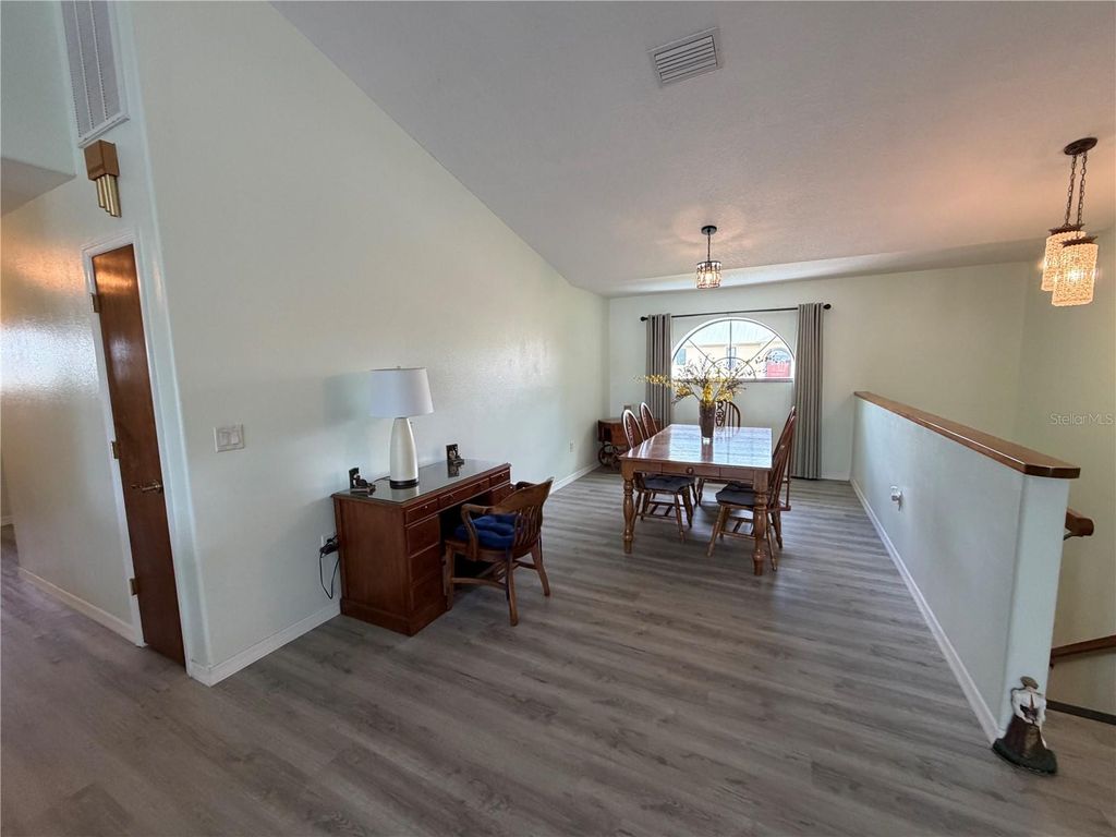 Image 31 of property listing at 1610 NW 20TH AVENUE, Crystal River, FL 34428