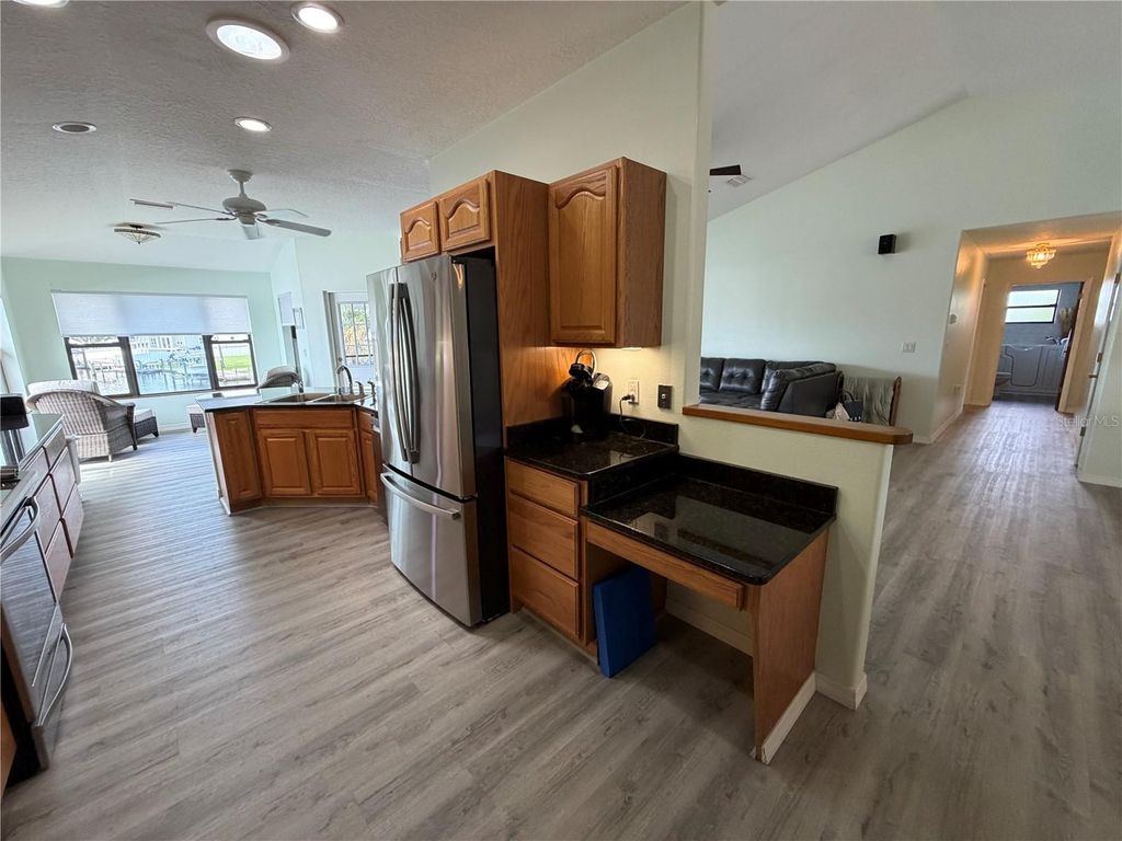 Image 36 of property listing at 1610 NW 20TH AVENUE, Crystal River, FL 34428