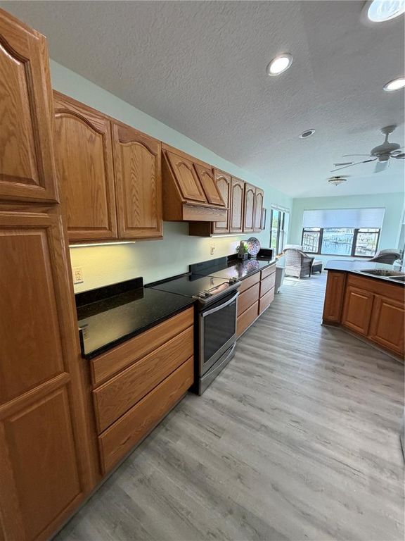 Image 38 of property listing at 1610 NW 20TH AVENUE, Crystal River, FL 34428