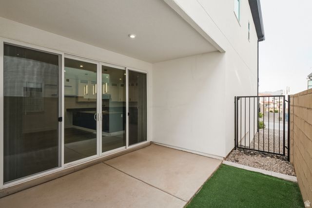 5664 CARNELIAN PARKYWAY, St. George, UT 84790