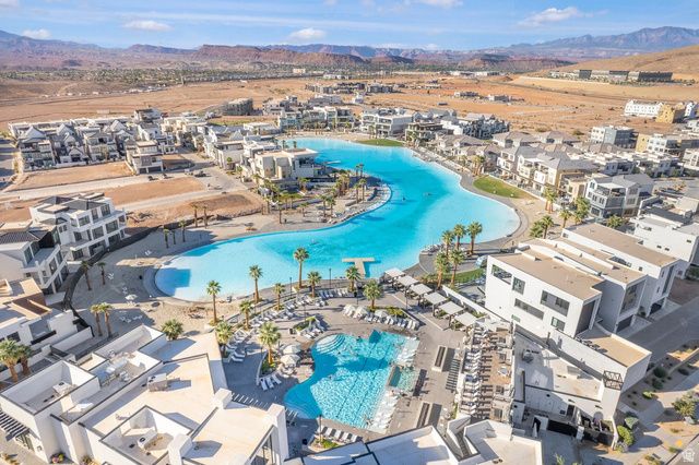 5664 CARNELIAN PARKYWAY, St. George, UT 84790