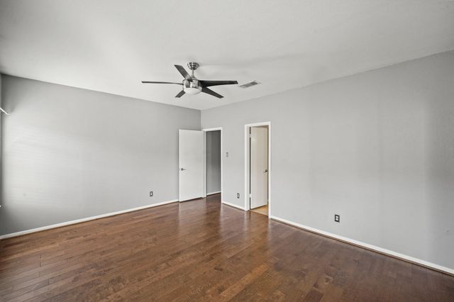 3780 Tanglewilde Street 306, Houston, TX 77063