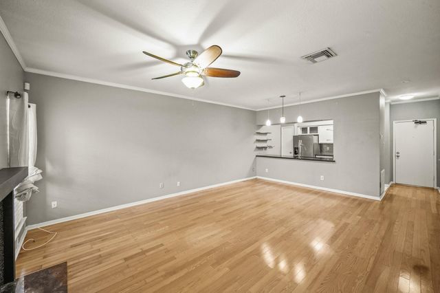 3780 Tanglewilde Street 306, Houston, TX 77063