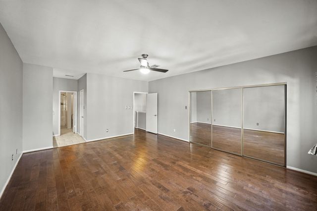 3780 Tanglewilde Street 306, Houston, TX 77063