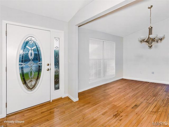 157 Oak Hill Drive, Maryville, IL 62062