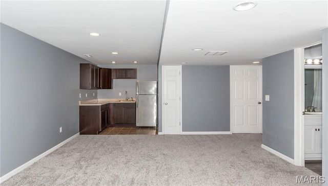 157 Oak Hill Drive, Maryville, IL 62062