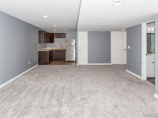 157 Oak Hill Drive, Maryville, IL 62062