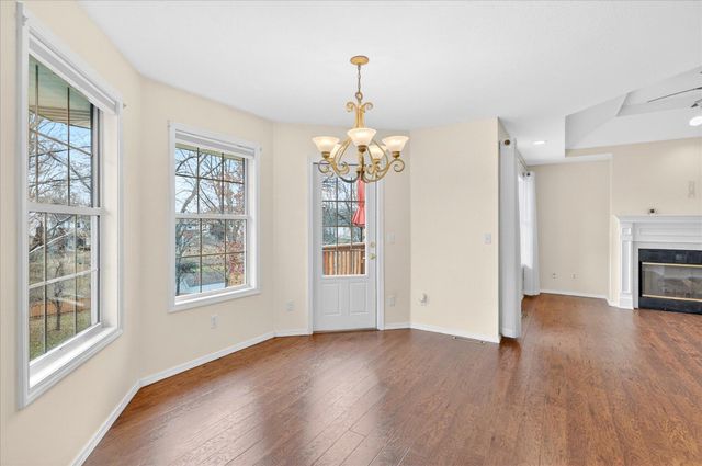 4254 S Mentor Avenue, Springfield, MO 65804