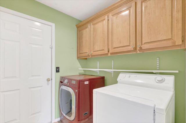 4254 S Mentor Avenue, Springfield, MO 65804