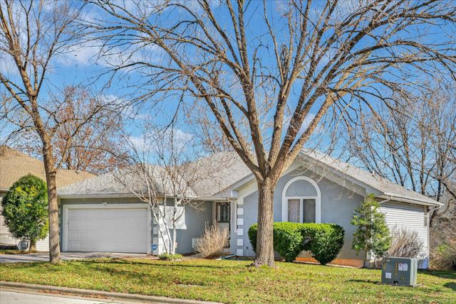 4254 S Mentor Avenue, Springfield, MO 65804