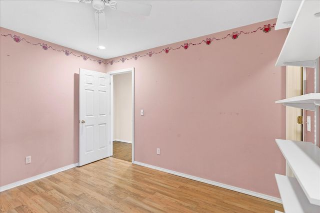 4254 S Mentor Avenue, Springfield, MO 65804