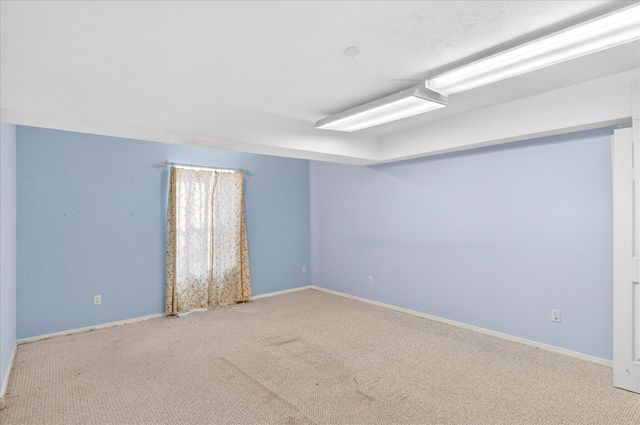 4254 S Mentor Avenue, Springfield, MO 65804