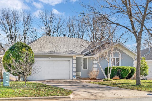 4254 S Mentor Avenue, Springfield, MO 65804