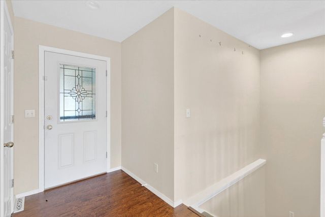 4254 S Mentor Avenue, Springfield, MO 65804