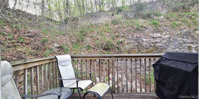 36 E Washington Place, White Plains, NY 10603