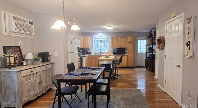 36 E Washington Place, White Plains, NY 10603