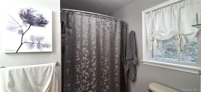 36 E Washington Place, White Plains, NY 10603