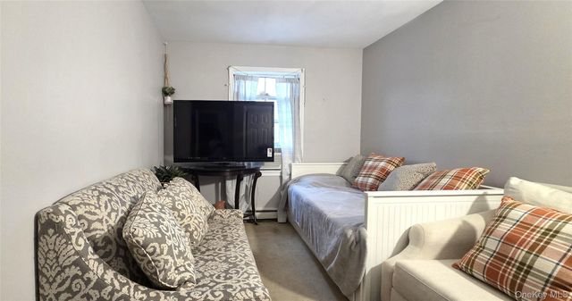 36 E Washington Place, White Plains, NY 10603