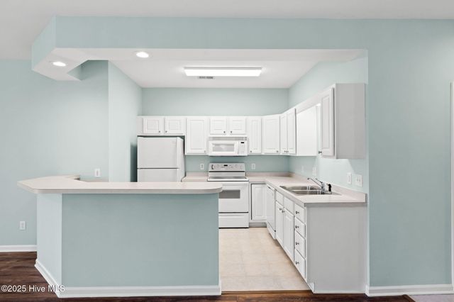126 Ricemill Circle Apt 1, Sunset Beach, NC 28468