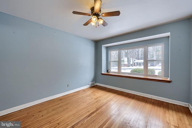 4303 MARBLEHEAD ST, Harrisburg, PA 17109