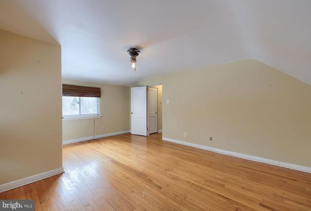 4303 MARBLEHEAD ST, Harrisburg, PA 17109