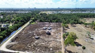 4800 Dor Lee LN, North Fort Myers, FL 33917