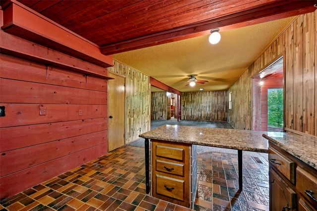 611 SE 22nd Street, Newcastle, OK 73065