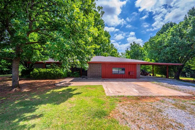 611 SE 22nd Street, Newcastle, OK 73065
