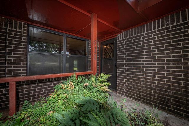 611 SE 22nd Street, Newcastle, OK 73065
