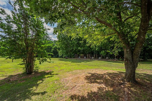611 SE 22nd Street, Newcastle, OK 73065