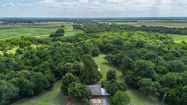 611 SE 22nd Street, Newcastle, OK 73065