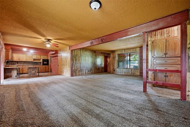611 SE 22nd Street, Newcastle, OK 73065