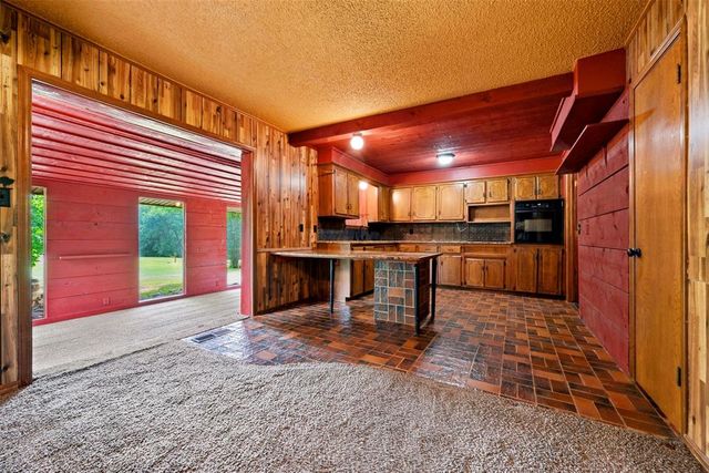611 SE 22nd Street, Newcastle, OK 73065