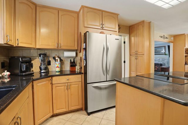 1428 El Camino Ave, Stockton, CA 95209