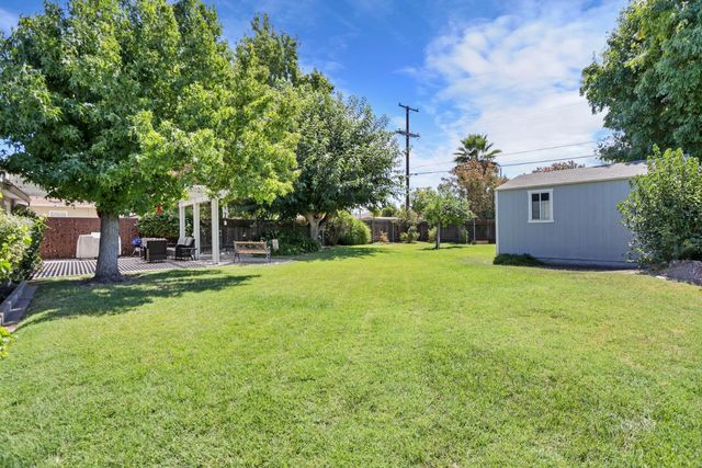 1428 El Camino Ave, Stockton, CA 95209
