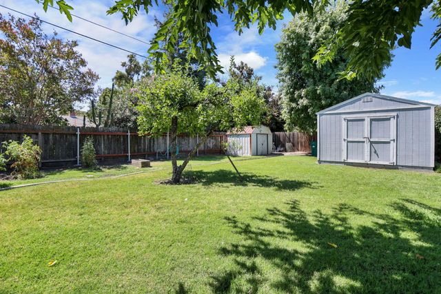 1428 El Camino Ave, Stockton, CA 95209