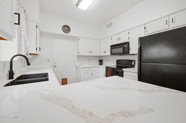 1338 N Dana Street, Gilbert, AZ 85233