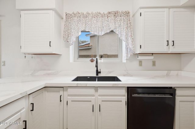 1338 N Dana Street, Gilbert, AZ 85233