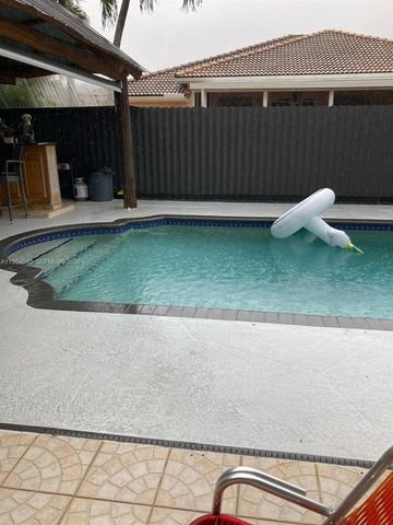 15978 SW 148th Ter, Miami, FL 33196