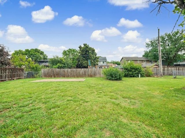759 Moundview Ave., Salina, KS 67401